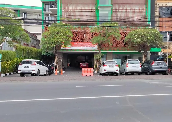 Hotel Rofa Kuta 3*